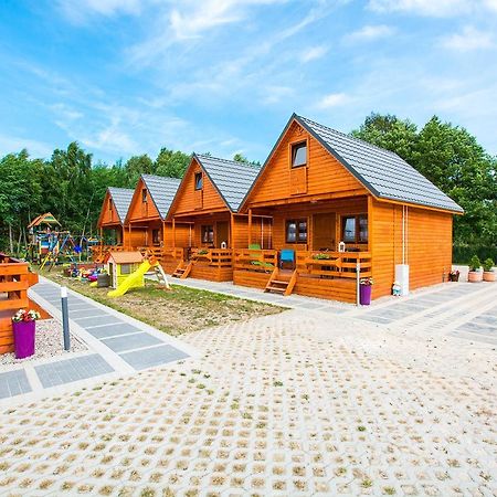 Domki Karo Рови Екстериор снимка